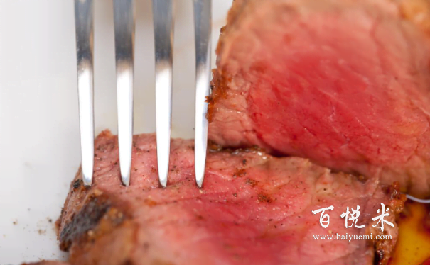 挑牛排時，西冷、菲力、眼肉選哪種好？原來區(qū)別不止一點點